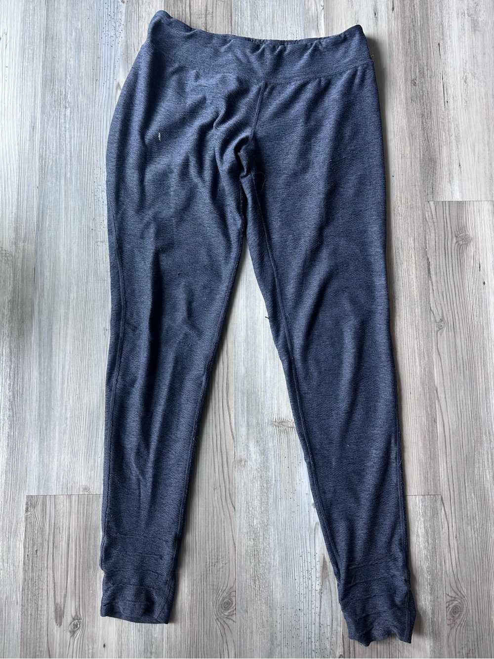 Danskin Now Gray Stirrup Leggings Yoga Athletic Pants Foot Straps